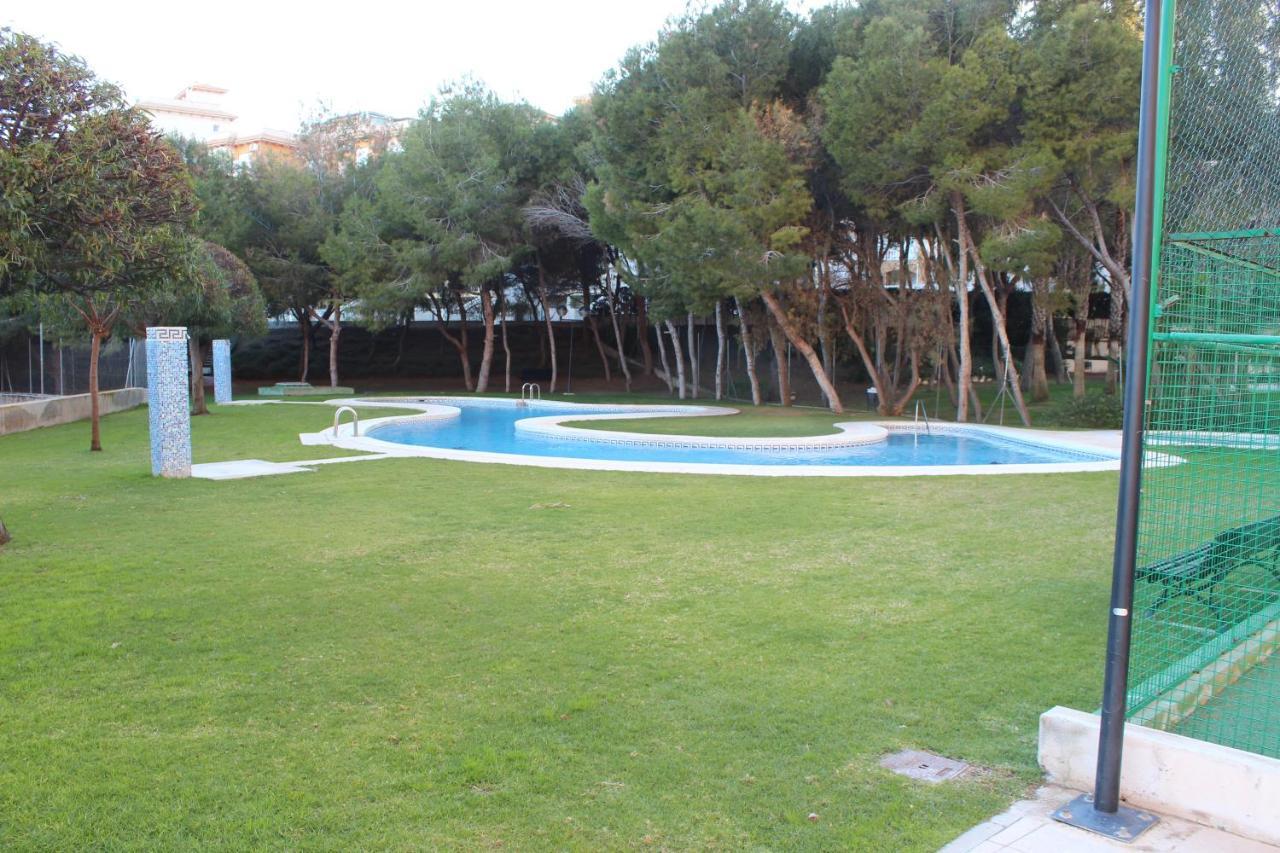 New Apartment With Sea View Of Andrew And Natallia Campoamor Exterior foto