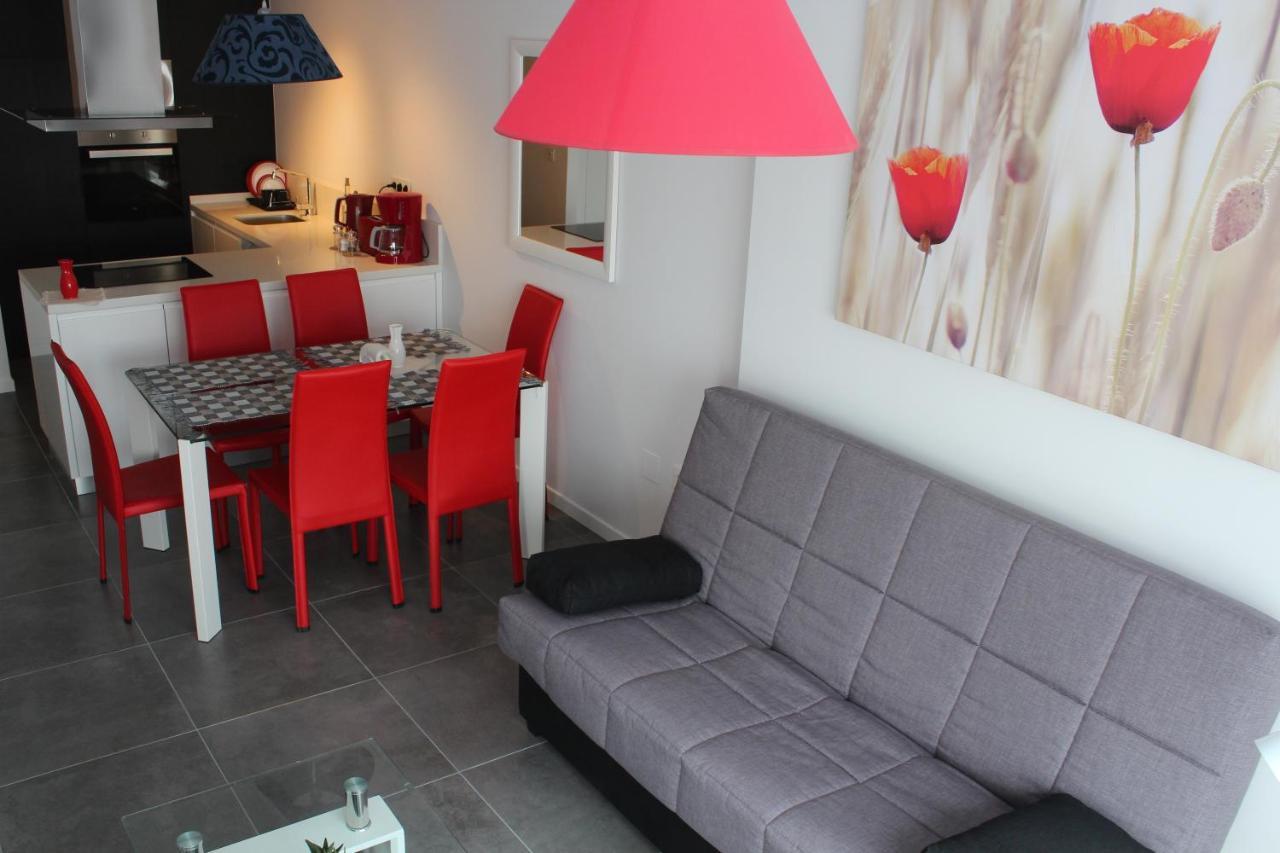 New Apartment With Sea View Of Andrew And Natallia Campoamor Exterior foto